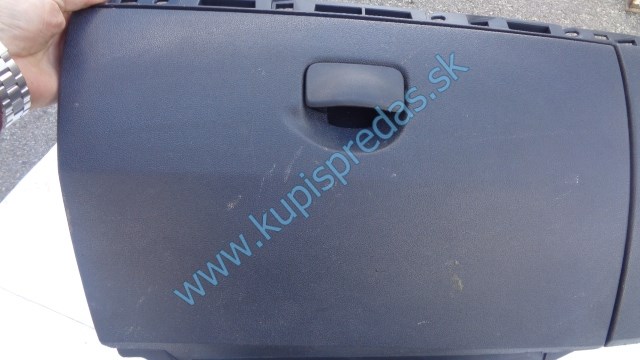 kastlík na renault clio 3 kombi, 8200475689